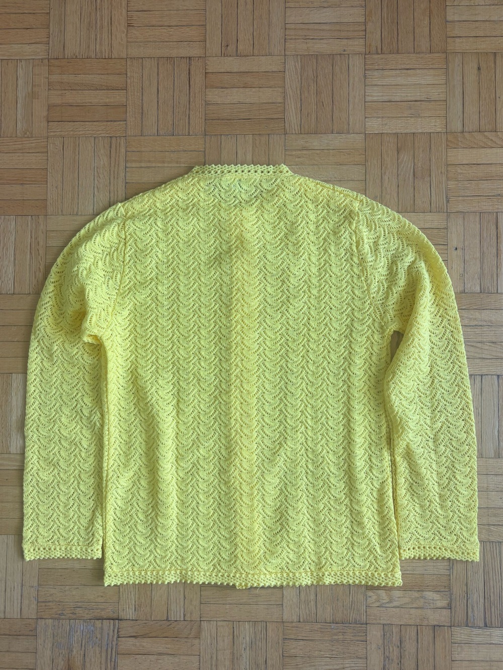 Yellow Lace-Texture Button Cardigan - Picture 6 of 8